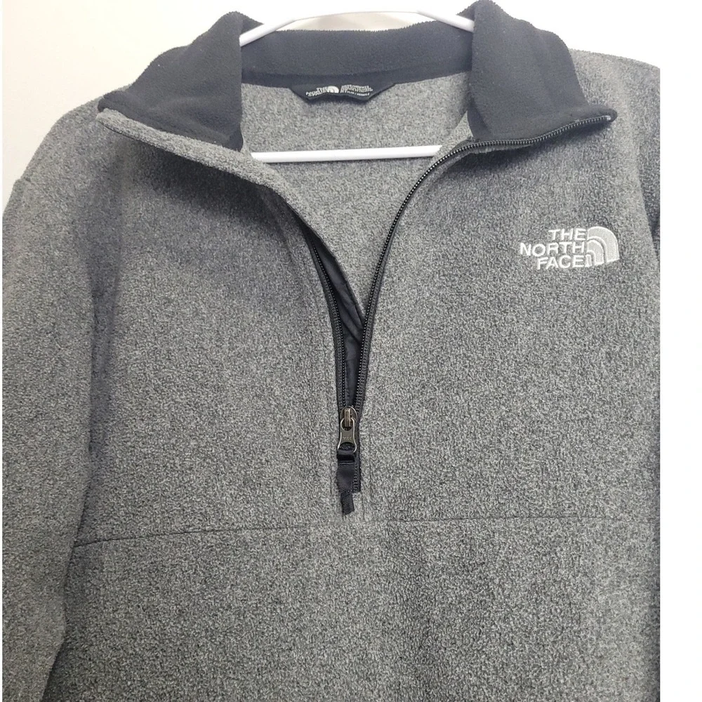 The North Face Mens Grey Quarter Zip Fleece Pullover Jacket Small S Regular